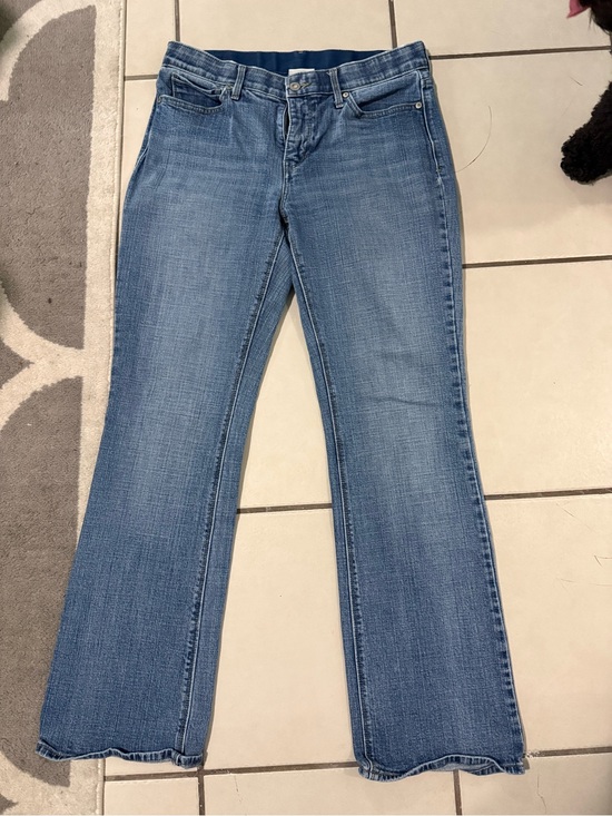 Levi's Denim - Levi’s 525 perfect waist Classic Women's Light Blue Bootcut Jeans 10M